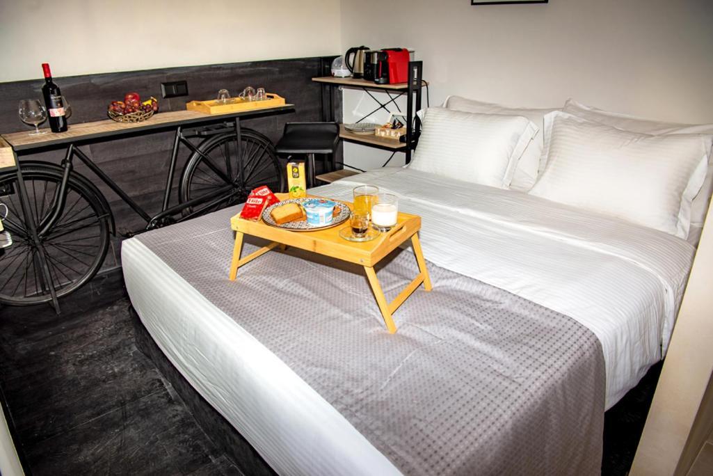 Athens Muses Suites Exteriör bild
